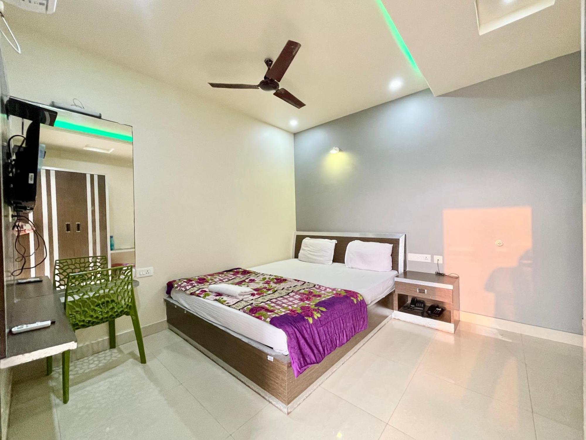 Hotel Trends In ปูรี ภายนอก รูปภาพ