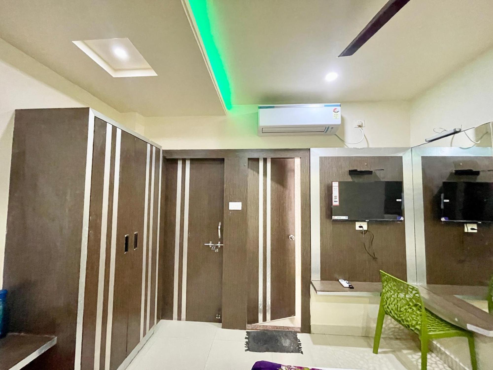 Hotel Trends In ปูรี ภายนอก รูปภาพ